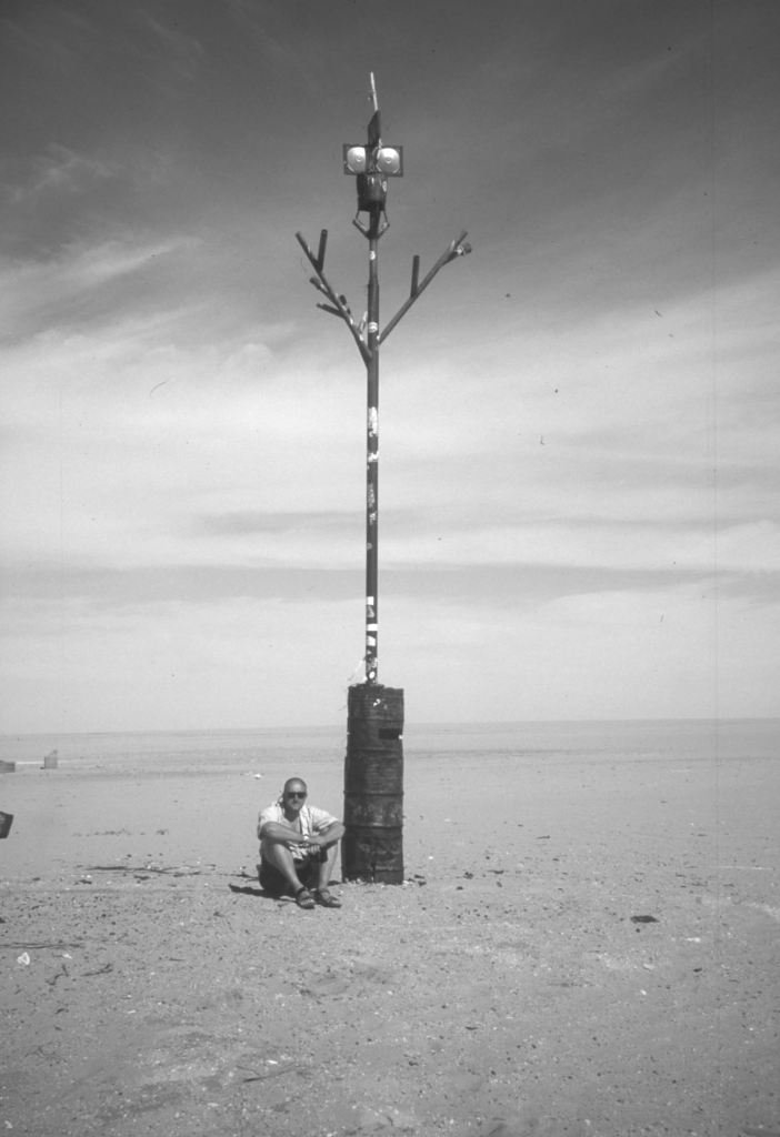 This image has an empty alt attribute; its file name is ten2k1.jpeg